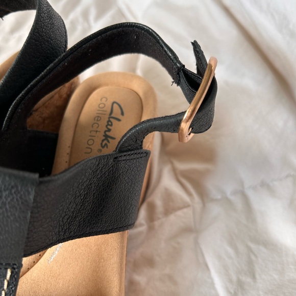 CLARKS WOMEN'S GISELLE STYLE SANDAL - Picture 5 of 10